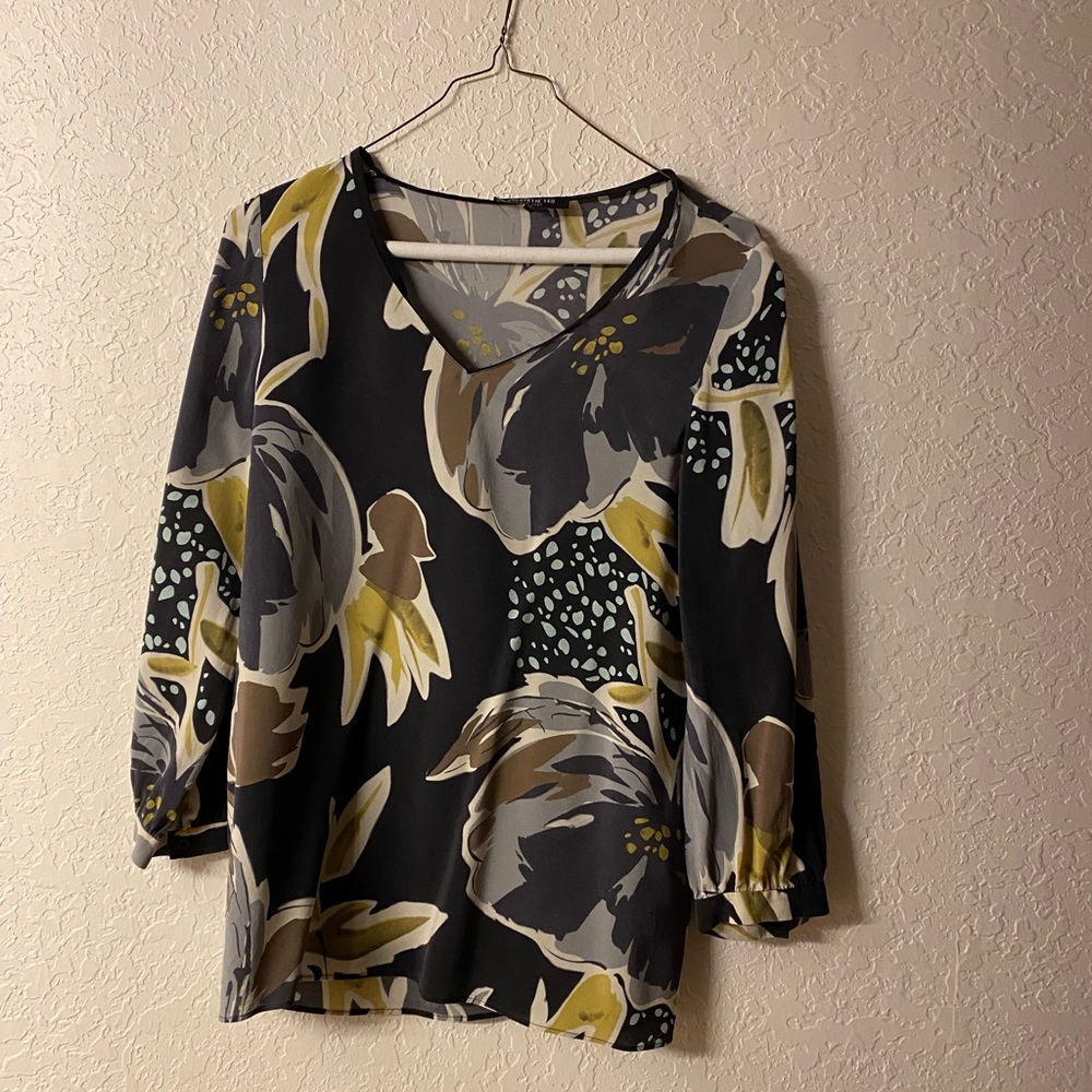 Lafayette top worn twice